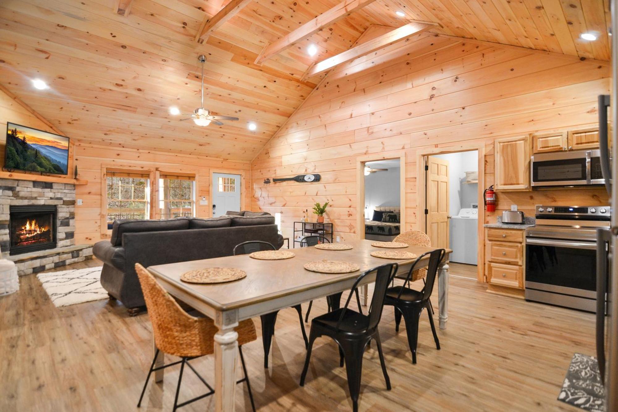 Tsaliwood Cabin Sevierville Esterno foto